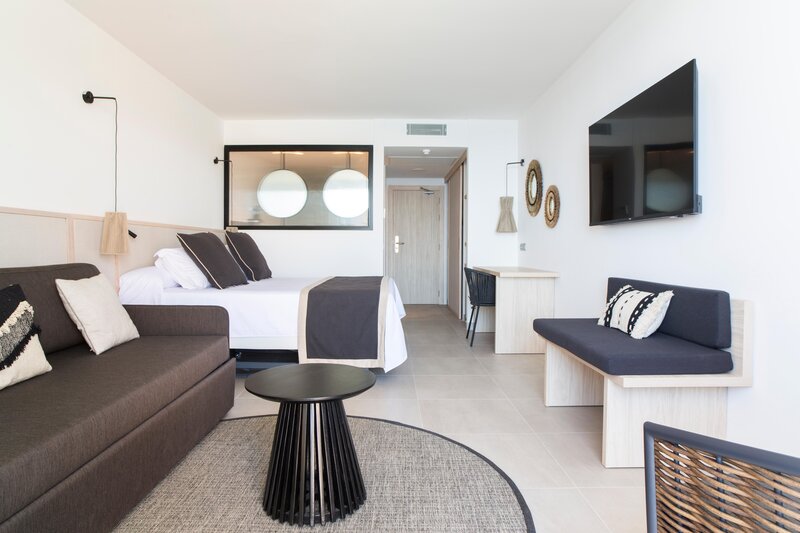 Invisa Figueral Resort 40