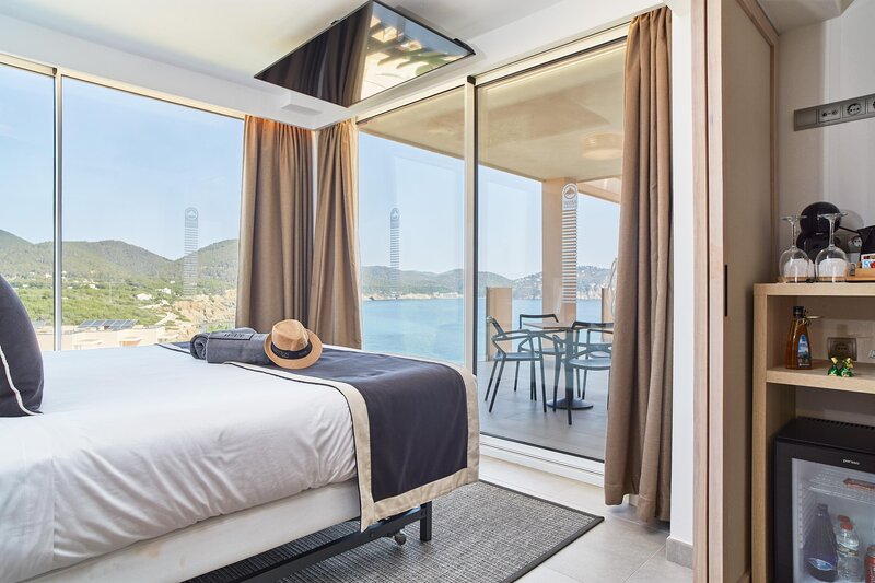 Invisa Figueral Resort 50