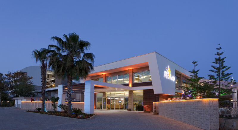 Club Mermaid Village 8
