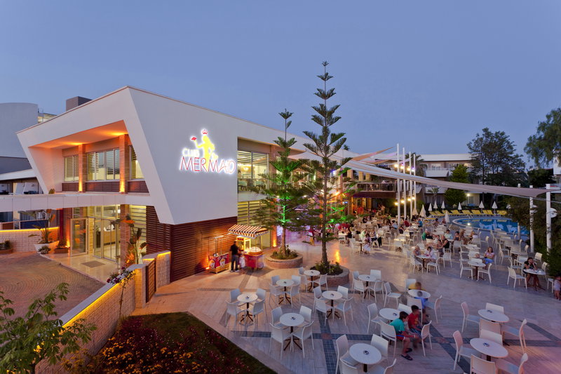 Club Mermaid Village 13