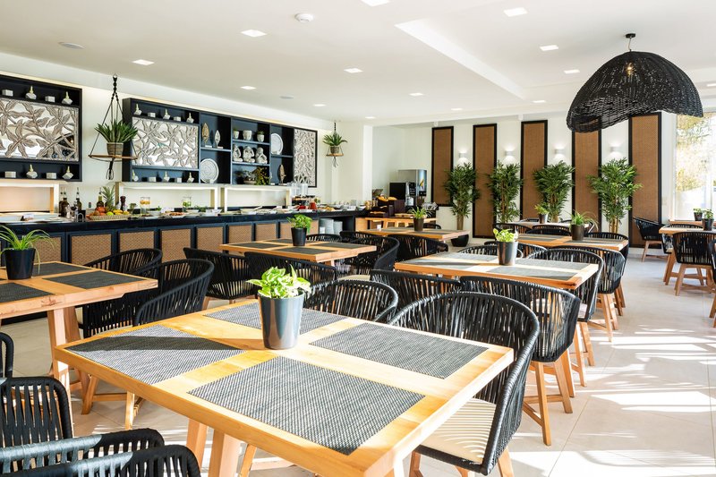 Nostos Beach Boutique Hotel 18
