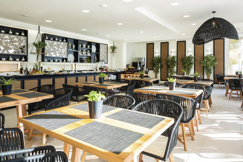 Nostos Beach Boutique Hotel 8