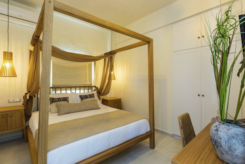 Nostos Beach Boutique Hotel 15