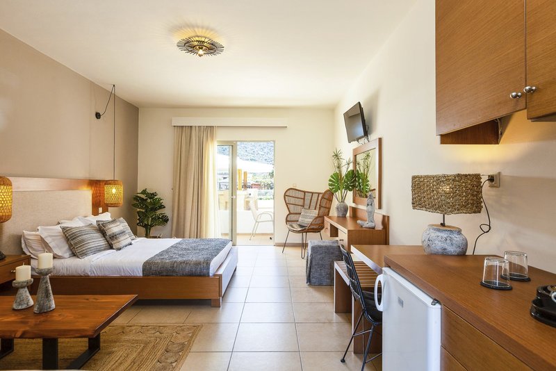 Nostos Beach Boutique Hotel 19