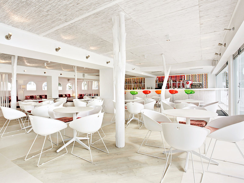 Grupotel Ibiza Beach Resort 9