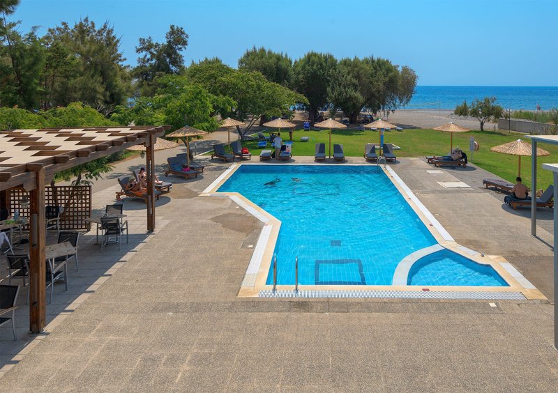 Stafilia Beach 7