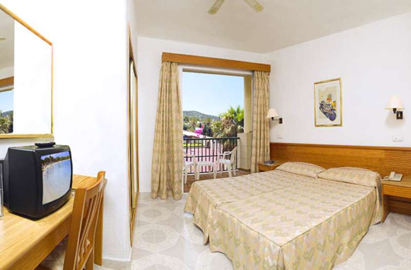 Occidental Ibiza 24