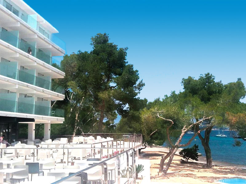 Els Pins Resort & Spa 8