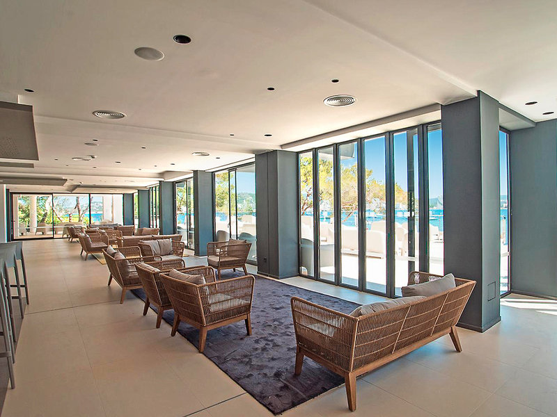 Els Pins Resort & Spa 12