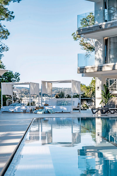 Els Pins Resort & Spa 7