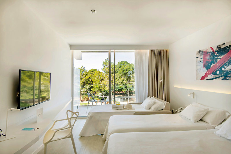 Els Pins Resort & Spa 11