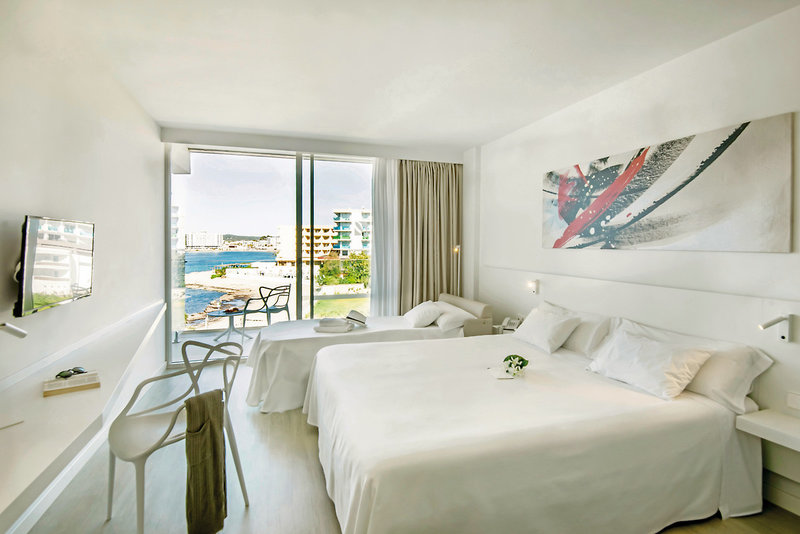 Els Pins Resort & Spa 14