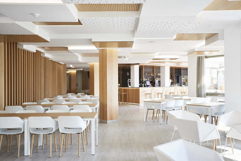 Invisa Hotel Es Pla - Adults Only 16