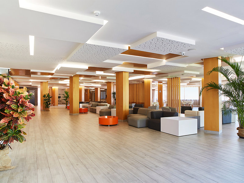 Invisa Hotel Es Pla 15