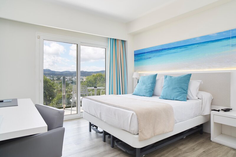 Invisa Hotel Es Pla 27