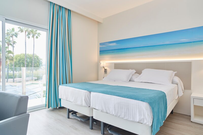 Invisa Hotel Es Pla 30