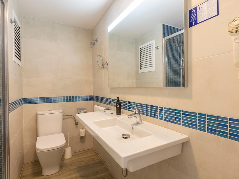 Invisa Hotel Es Pla 36