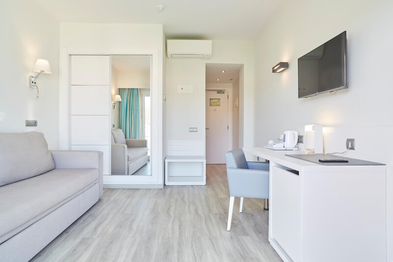 Invisa Hotel Es Pla - Adults Only 21