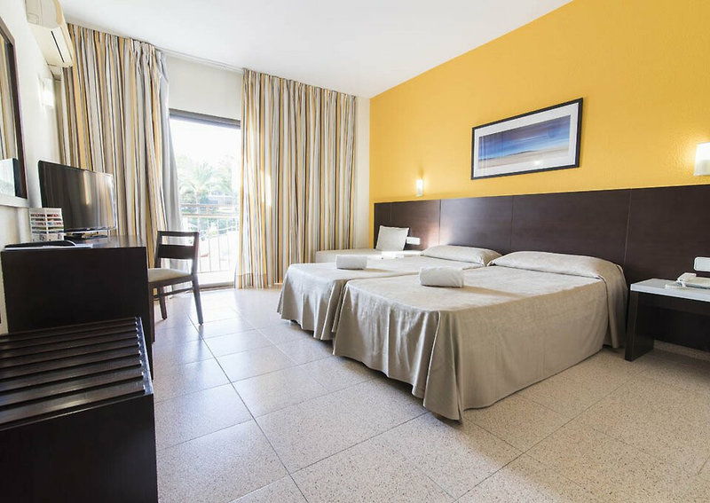 azuLine Hotel Mar Amantis & Mar Amantis II 5