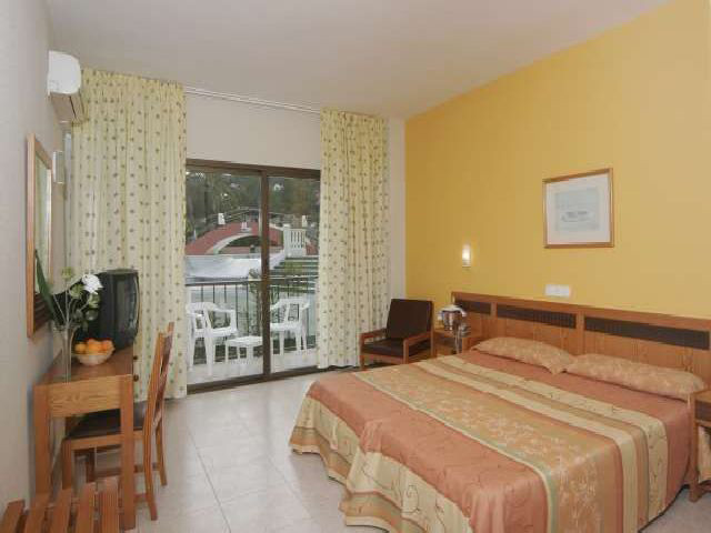 azuLine Hotel Mar Amantis & Mar Amantis II 7