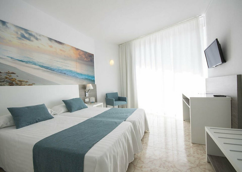 azuLine Hotel Mar Amantis & Mar Amantis II 4