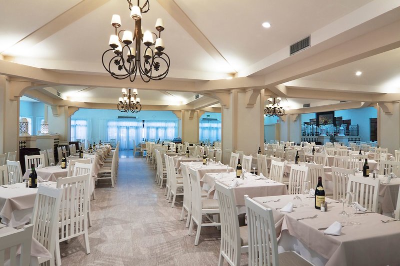 Playacanela 4 - Restaurant
