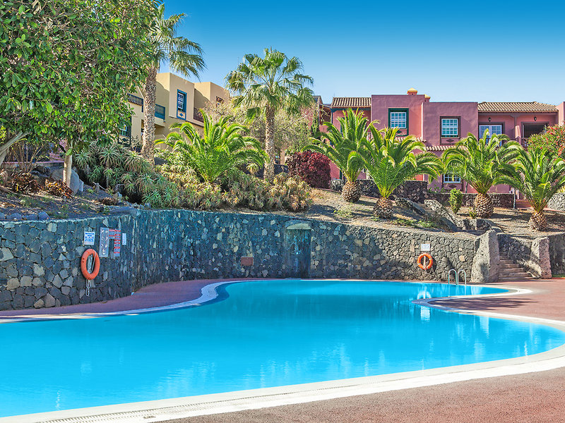 Apartamentos Oasis San Antonio 5