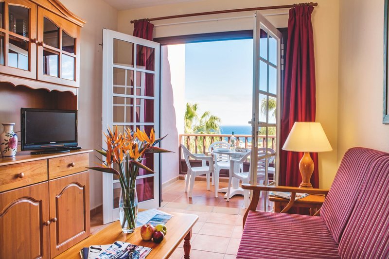 Apartamentos Oasis San Antonio 14