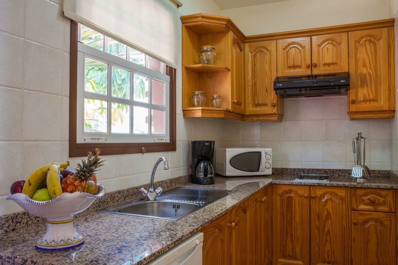 Apartamentos Oasis San Antonio 16