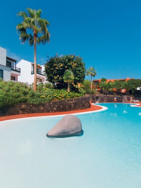 Apartamentos Oasis San Antonio 4