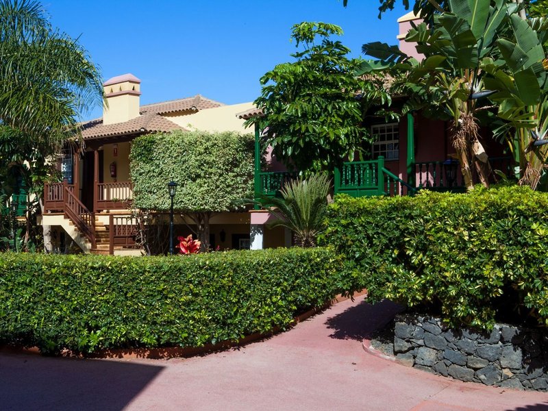 Apartamentos Oasis San Antonio 7