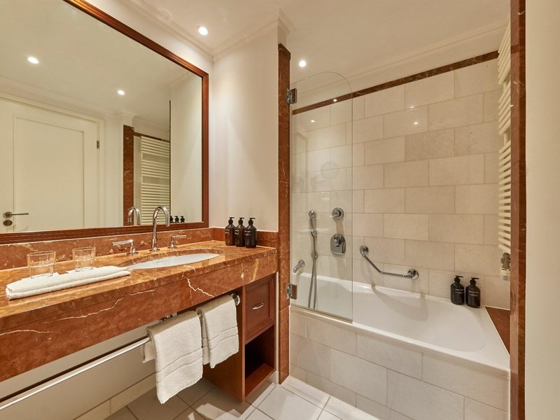 Dorint Maison Messmer 21