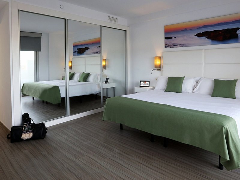 AxelBeach Ibiza - Erwachsenenhotel  36