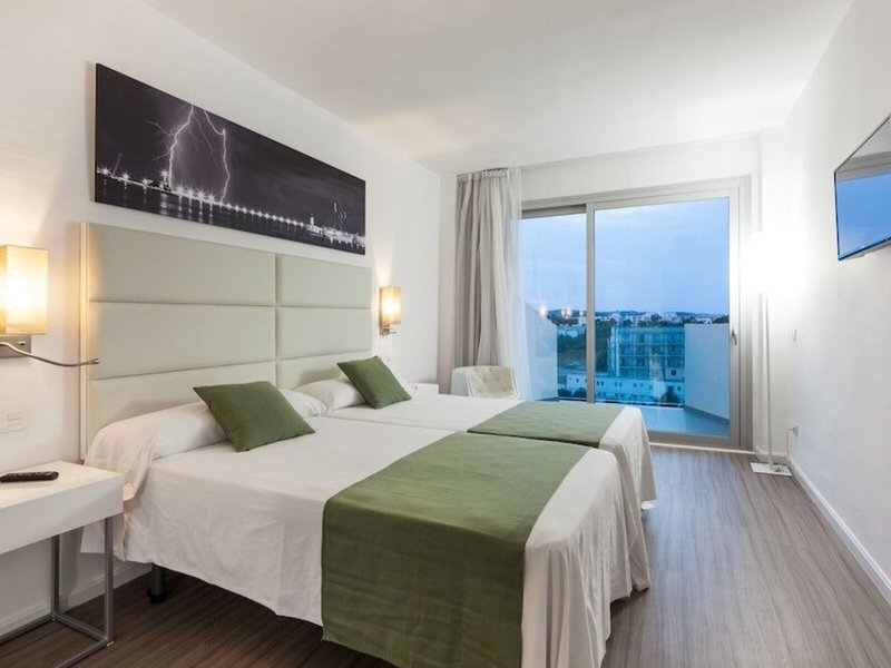 AxelBeach Ibiza - Erwachsenenhotel  38