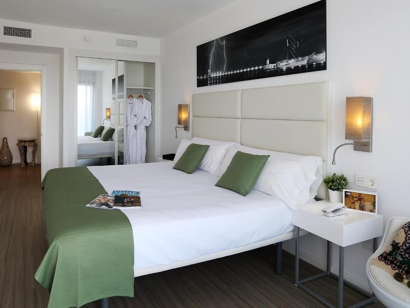 AxelBeach Ibiza - Erwachsenenhotel  40