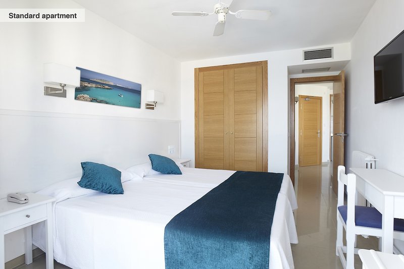 Aparthotel Nereida 4