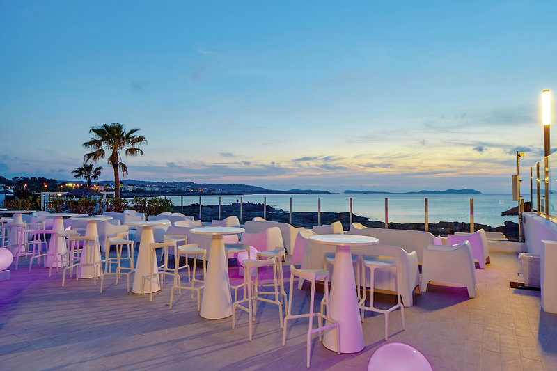 Aparthotel Nereida 11