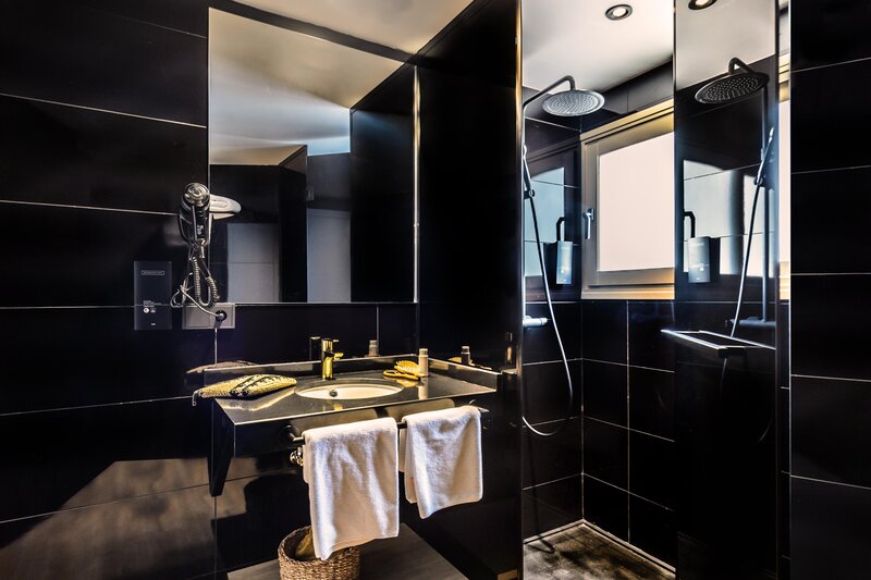 Hotel Vibra District 43
