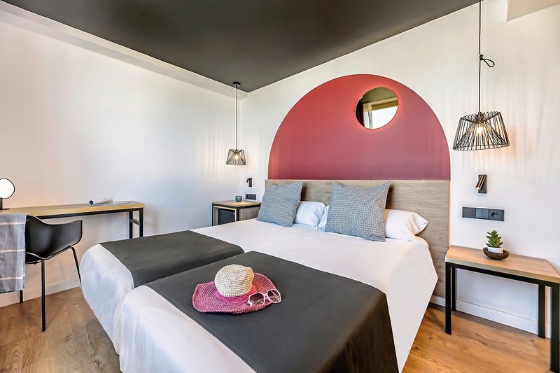 Hotel Vibra District 10