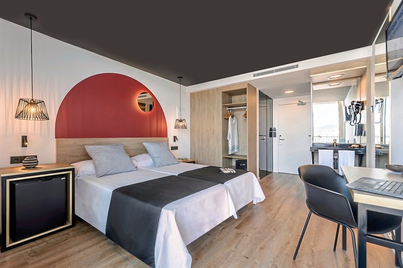 Hotel Vibra District 8