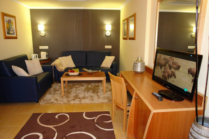 Invisa Hotel La Cala 34