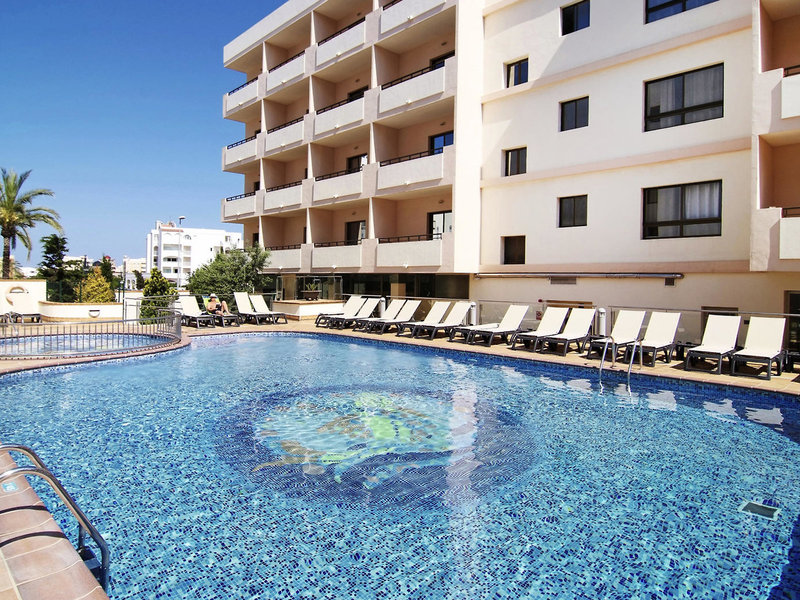 Invisa Hotel La Cala 1