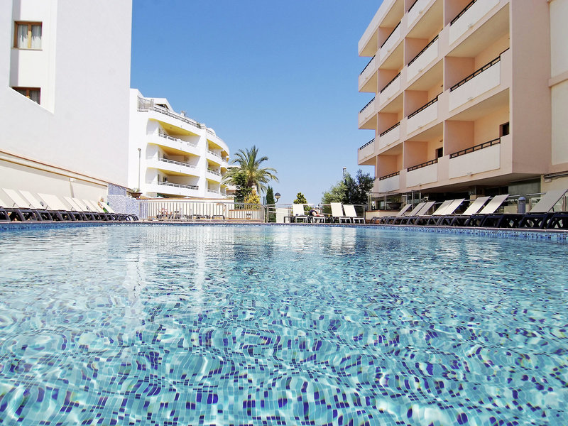 Invisa Hotel La Cala 2