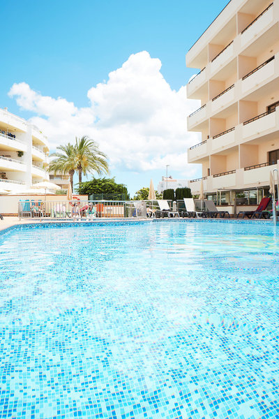 Invisa Hotel La Cala 4