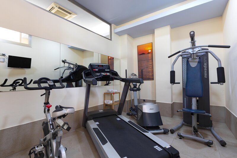 Invisa Hotel La Cala 15