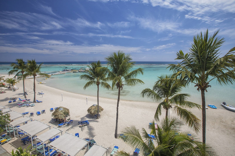 whala! boca chica 12