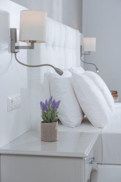 Dore Hotel  43