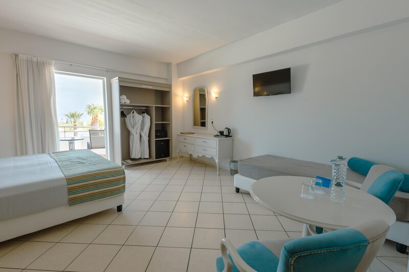 Dore Hotel  76