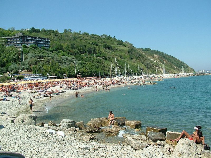 Capo Est 3 - Beach