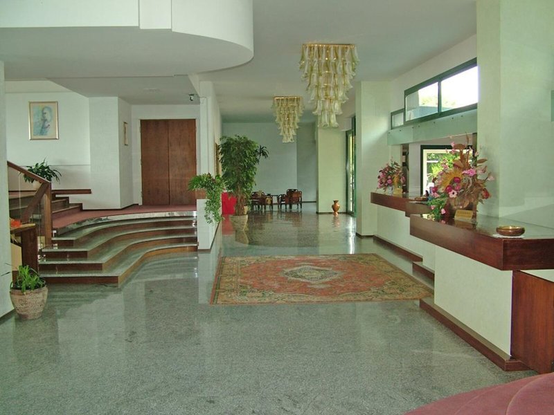 Capo Est 7 - Lounge / Lobby